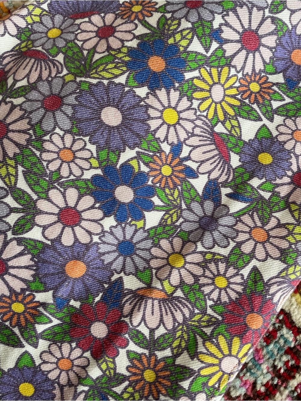 Wrangler WANDERER Floral High-Rise Jeans in Multi-Color Daisy Print - Picture 2 of 5